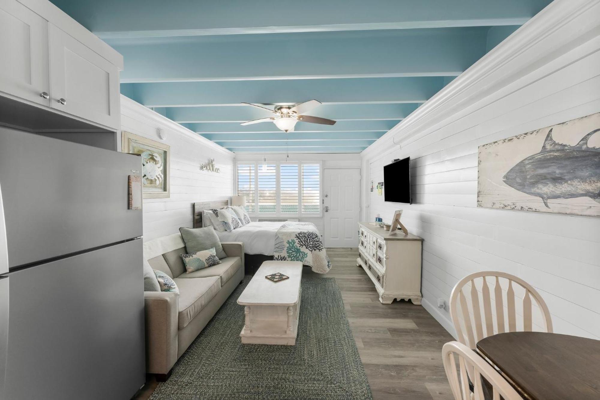 Sunset By The Sea At Fontainebleau Terrace #222 By Nautical Panama City Beach