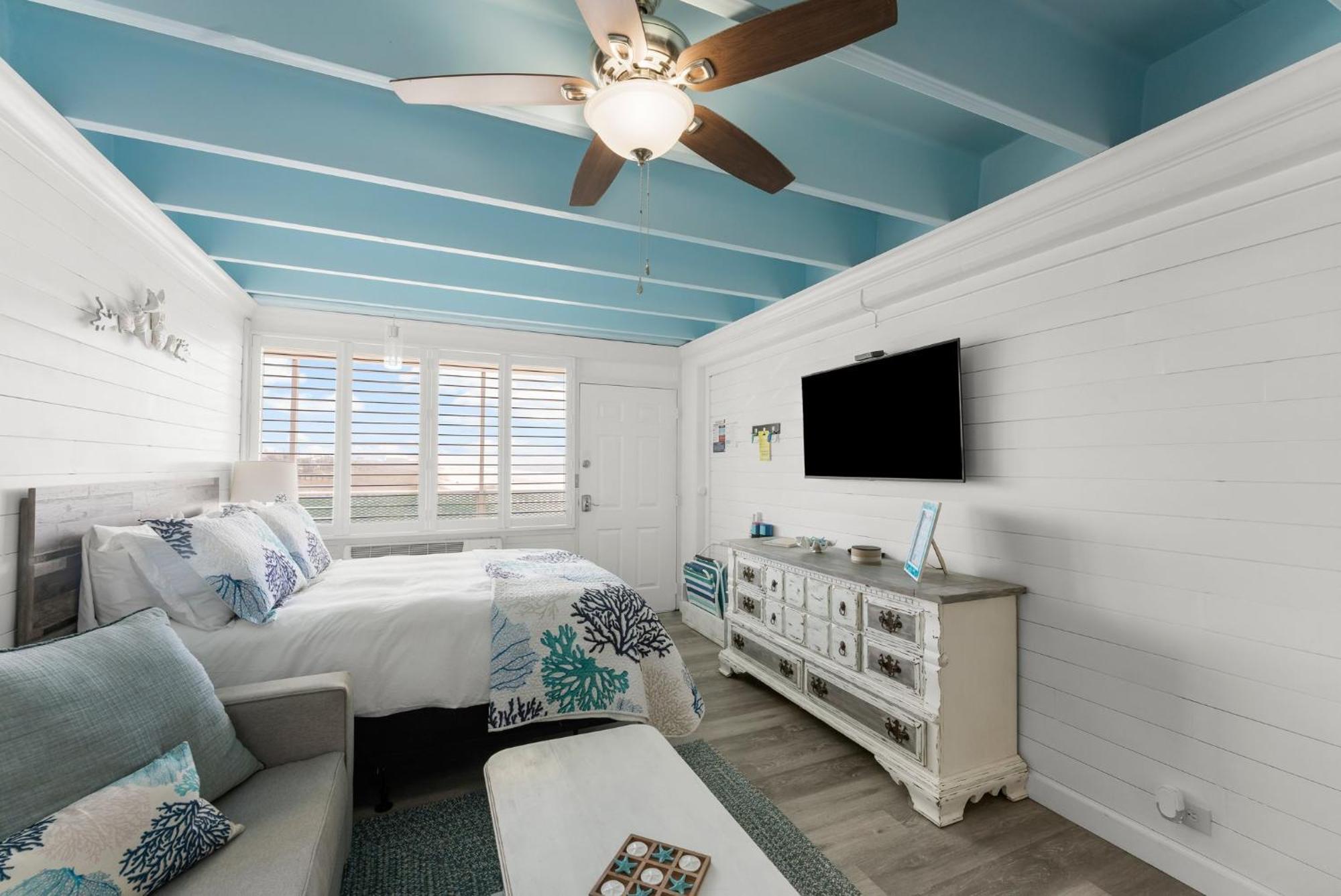 Sunset By The Sea At Fontainebleau Terrace #222 By Nautical