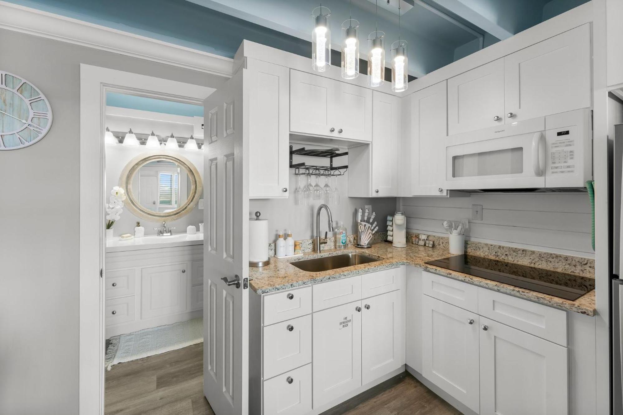 Sunset By The Sea At Fontainebleau Terrace #222 By Nautical Apartment Panama City Beach